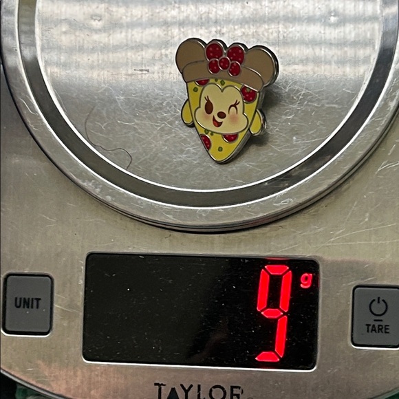 🖤2023 Disney Minnie Pepperoni Pizza Munchlings Series 3 Mystery Pin - Picture 8 of 9